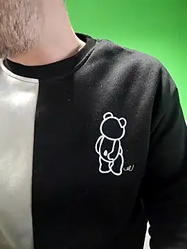 platone09 online show from December 19, 2025, 1:57 pm