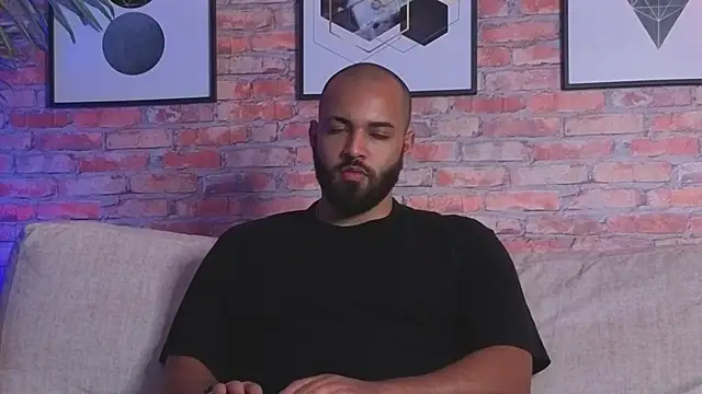 Chris Varden online show from April 15, 2026, 7:40 pm