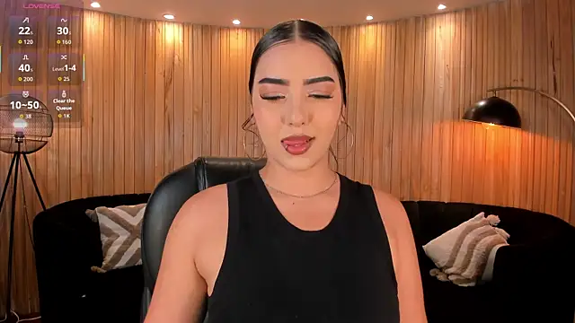 SophieLanne online show from July 20, 2026, 2:08 am