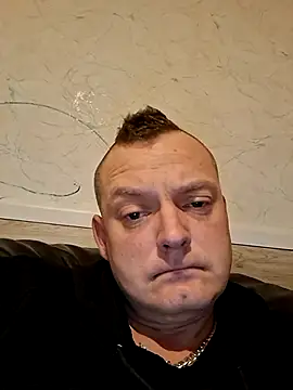 Snapshot of PiotrStasiorowski40 chatting on November 15, 2025, 9:30 pm PiotrStasiorowski40 online show from November 15, 2025, 9:30 pm