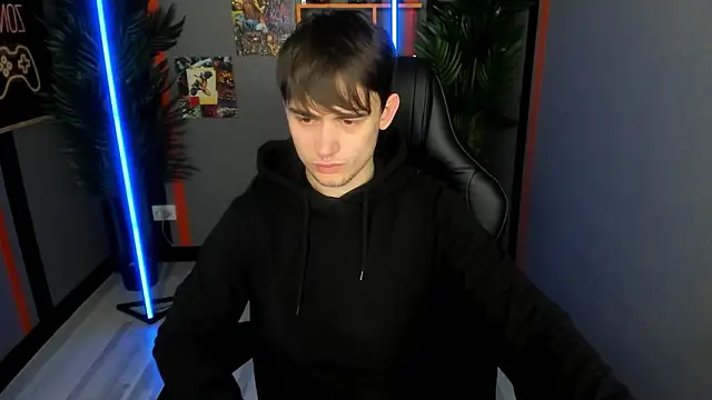 Snapshot of AlejandroEllias chatting on January 31, 2026, 8:18 pm AlejandroEllias online show from January 31, 2026, 8:18 pm