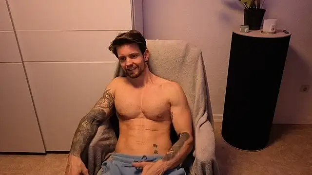 Mystery Mark online show from November 26, 2025, 6:41 pm