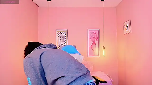 Milu carbajal x online show from February 15, 2026, 12:37 pm