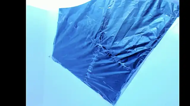 Bella mia69 online show from November 15, 2025, 2:37 am