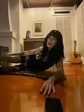 heavymetalvixen online show from March 10, 2026, 8:18 am