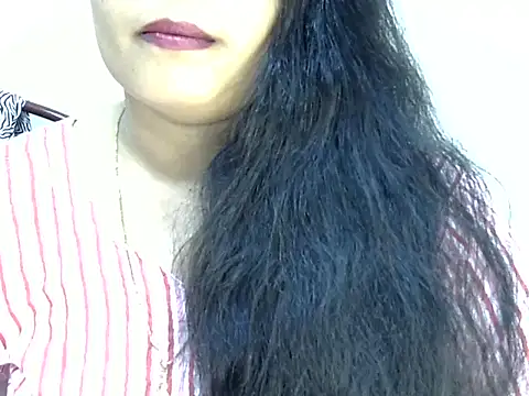 Snapshot of Muskan_Jha chatting on April 13, 2026, 1:37 pm Muskan Jha online show from April 13, 2026, 1:37 pm