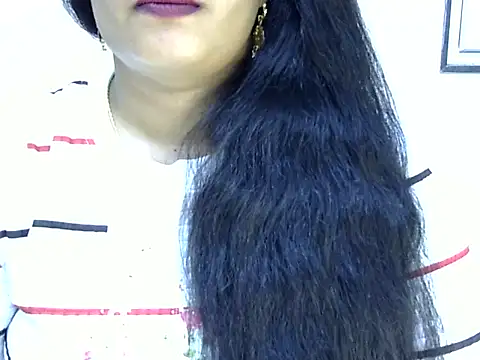 Snapshot of Muskan_Jha chatting on May 4, 2026, 1:47 pm Muskan Jha online show from May 4, 2026, 1:47 pm
