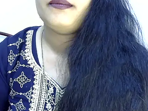 Snapshot of Muskan_Jha chatting on April 22, 2026, 1:01 am Muskan Jha online show from April 22, 2026, 1:01 am