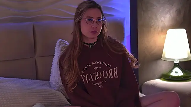 -SaraBlack- online show from March 4, 2026, 4:20 am