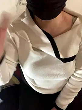 -Kotone- online show from November 19, 2025, 10:48 am