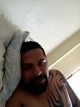 BuskedFester online show from November 30, 2025, 8:20 pm