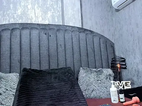 Kleerth Miller online show from March 19, 2026, 1:33 pm