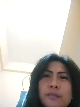 samia1424 online show from November 16, 2025, 1:43 am