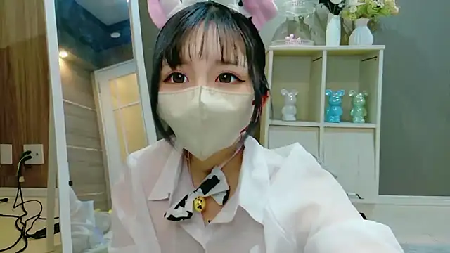 Snapshot of niko-jpn chatting on May 17, 2026, 2:06 pm niko-jpn online show from May 17, 2026, 2:06 pm