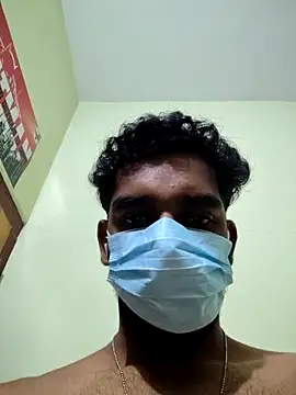 Snapshot of Yournextdoorboy chatting on November 24, 2025, 5:02 pm Yournextdoorboy online show from November 24, 2025, 5:02 pm