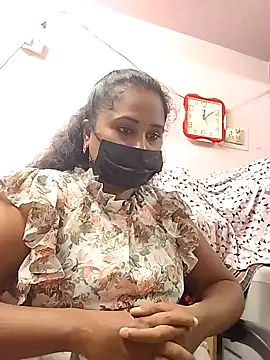 Snapshot of Tamil_devagi chatting on November 20, 2025, 6:41 pm Tamil devagi online show from November 20, 2025, 6:41 pm