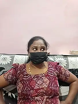 Snapshot of Tamil_devagi chatting on December 22, 2025, 12:49 pm Tamil devagi online show from December 22, 2025, 12:49 pm