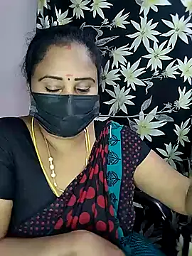 Snapshot of Tamil_devagi chatting on December 18, 2025, 4:44 pm Tamil devagi online show from December 18, 2025, 4:44 pm