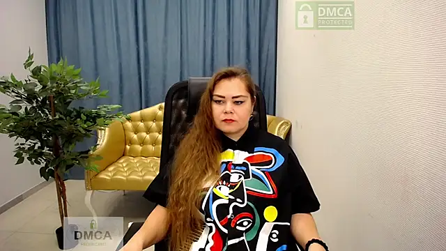 Susanna S online show from November 28, 2025, 6:24 am