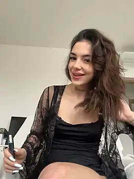 Snapshot of lunababy77 chatting on February 20, 2026, 2:52 pm lunababy77 online show from February 20, 2026, 2:52 pm