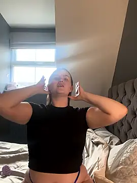 Blonde Bunny online show from January 9, 2026, 10:44 am