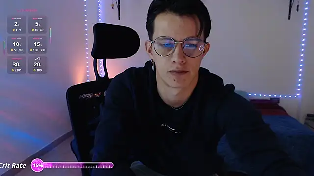 Snapshot of Brandon_starkk chatting on July 10, 2026, 9:04 pm Brandon starkk online show from July 10, 2026, 9:04 pm