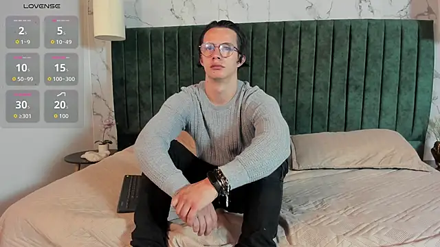 Brandon starkk online show from March 17, 2026, 12:08 pm