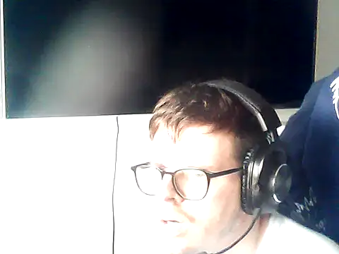 Snapshot of DesertedMonoxide chatting on March 15, 2026, 11:39 am DesertedMonoxide online show from March 15, 2026, 11:39 am