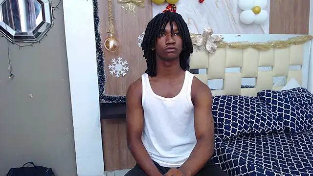 negga cum online show from November 30, 2025, 1:12 pm