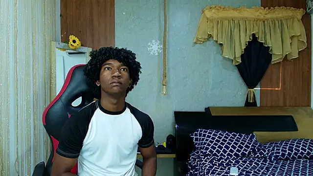 negga cum online show from March 1, 2026, 1:33 pm