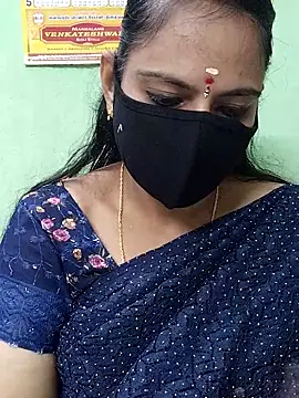 Queen-Neha online show from November 29, 2025, 6:52 pm