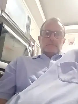 nard53 online show from April 16, 2026, 9:21 am