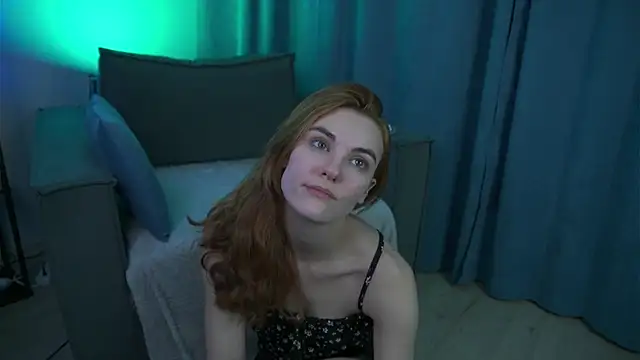 foxy cute4you online show from February 8, 2026, 8:28 pm