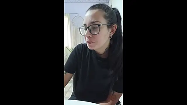 Snapshot of StarNinf4 chatting on April 8, 2026, 4:52 pm StarNinf4 online show from April 8, 2026, 4:52 pm