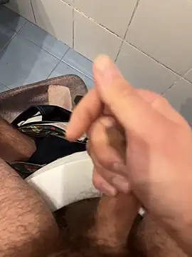 Snapshot of marc8876 chatting on December 2, 2025, 6:15 am marc8876 online show from December 2, 2025, 6:15 am