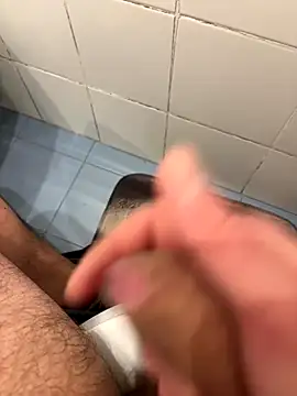 Snapshot of marc8876 chatting on December 22, 2025, 7:03 pm marc8876 online show from December 22, 2025, 7:03 pm