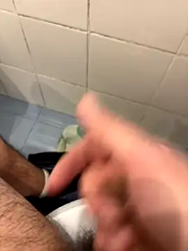 Snapshot of marc8876 chatting on January 6, 2026, 8:29 am marc8876 online show from January 6, 2026, 8:29 am