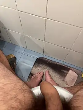 Snapshot of marc8876 chatting on November 28, 2025, 5:46 pm marc8876 online show from November 28, 2025, 5:46 pm