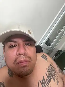 Snapshot of Pelotas2000 chatting on November 17, 2025, 3:27 pm Pelotas2000 online show from November 17, 2025, 3:27 pm