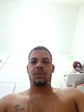 Snapshot of CLARO123F chatting on July 31, 2026, 10:14 am CLARO123F online show from July 31, 2026, 10:14 am