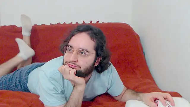 eren jaeger2000 online show from November 20, 2025, 4:46 am