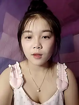Baa-bee22 online show from May 19, 2026, 1:10 am