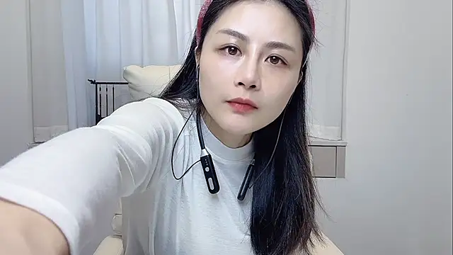 forzen-baby online show from November 26, 2025, 6:46 am