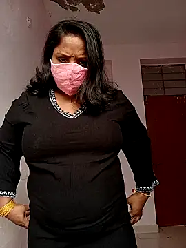 CUTE-LOVE-SWEETS online show from December 22, 2025, 4:34 am