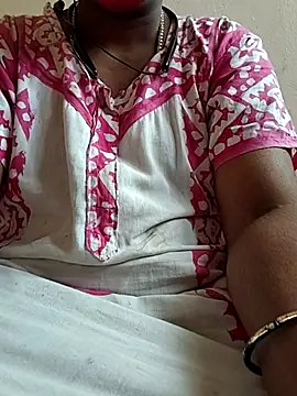 Snapshot of Tamilmohana chatting on November 19, 2025, 5:40 am Tamilmohana online show from November 19, 2025, 5:40 am