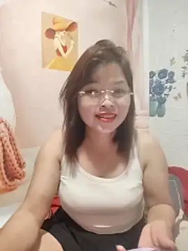 Cover-baa online show from April 12, 2026, 6:33 pm