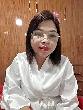 Snapshot of Cover-baa chatting on January 11, 2026, 10:27 pm Cover-baa online show from January 11, 2026, 10:27 pm