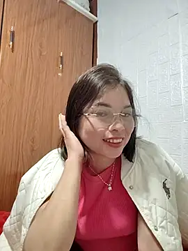 Snapshot of Cover-baa chatting on December 14, 2025, 11:10 pm Cover-baa online show from December 14, 2025, 11:10 pm