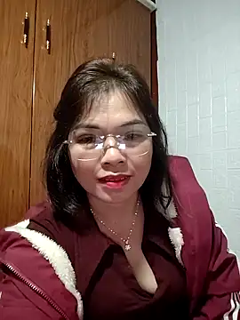 Snapshot of Cover-baa chatting on December 15, 2025, 11:20 pm Cover-baa online show from December 15, 2025, 11:20 pm