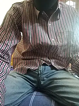 Shadow Guy online show from November 22, 2025, 5:17 am